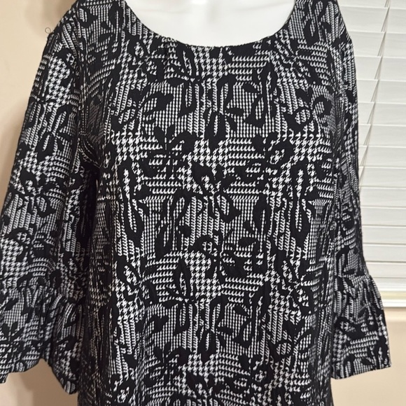 Nina Leonard Houndstooth Dress With Gorgeous Sleeves - Picture 1 of 7